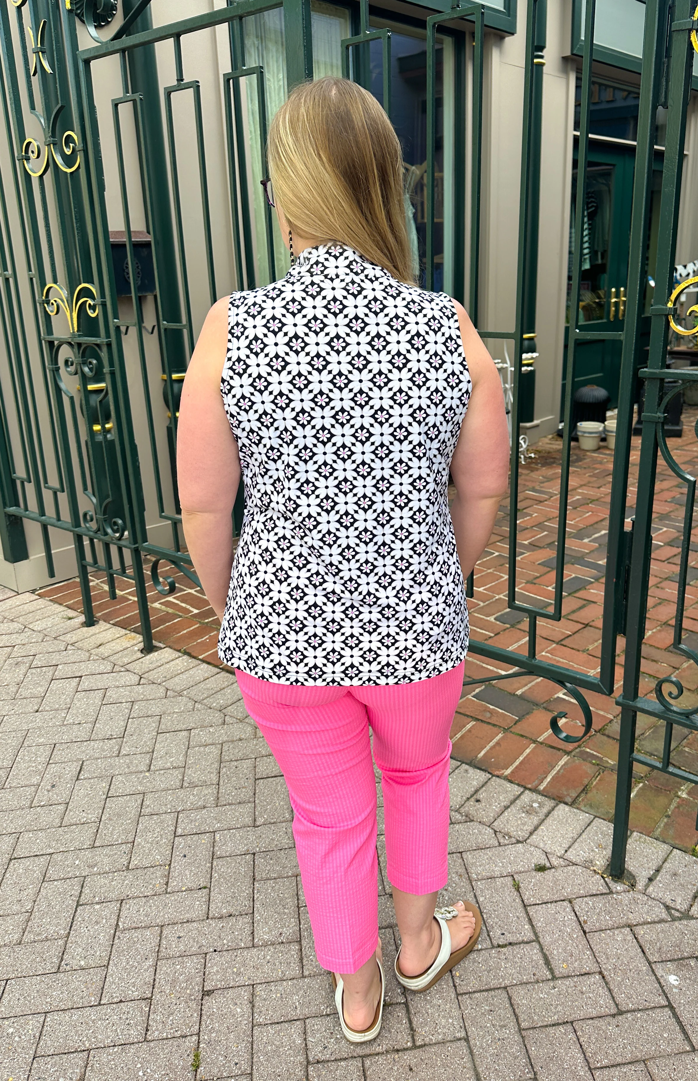 Beachtime by Lulu B Black and Stone Flower Sleeveless Zip Up - Image 4