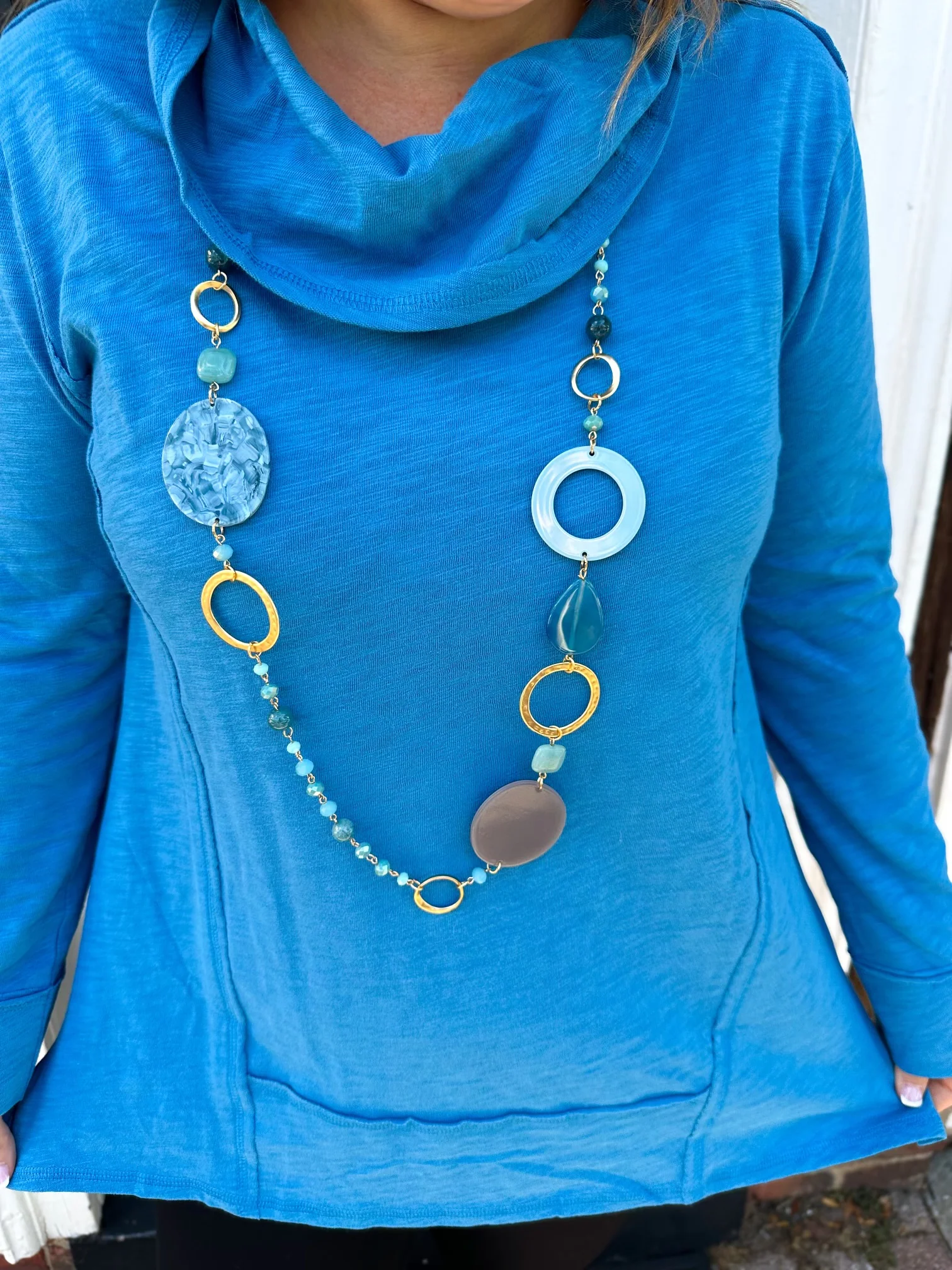 Blue and Gold Beaded Necklace - Image 14
