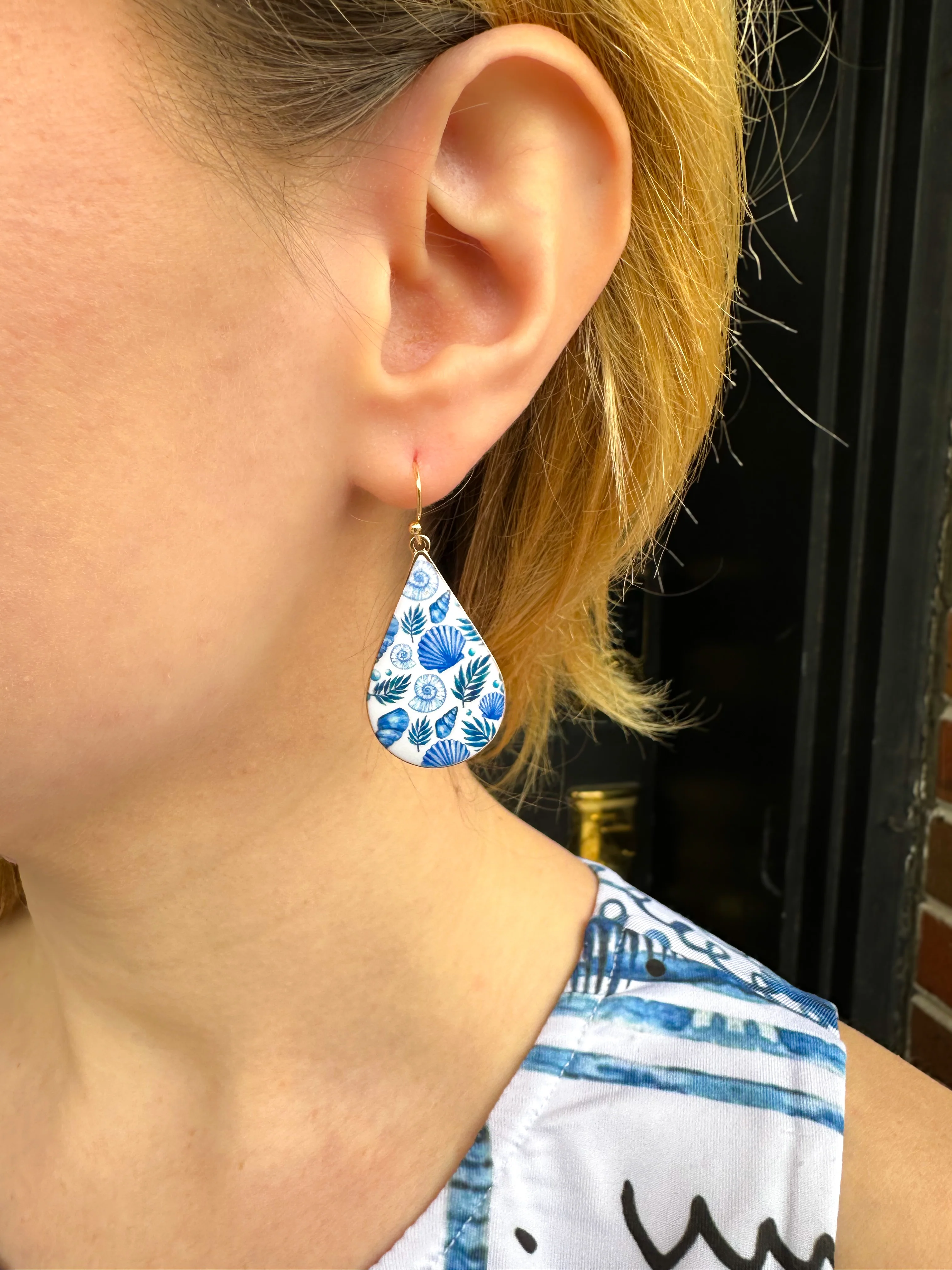 Blue and White Shell Clay Earrings - Image 3