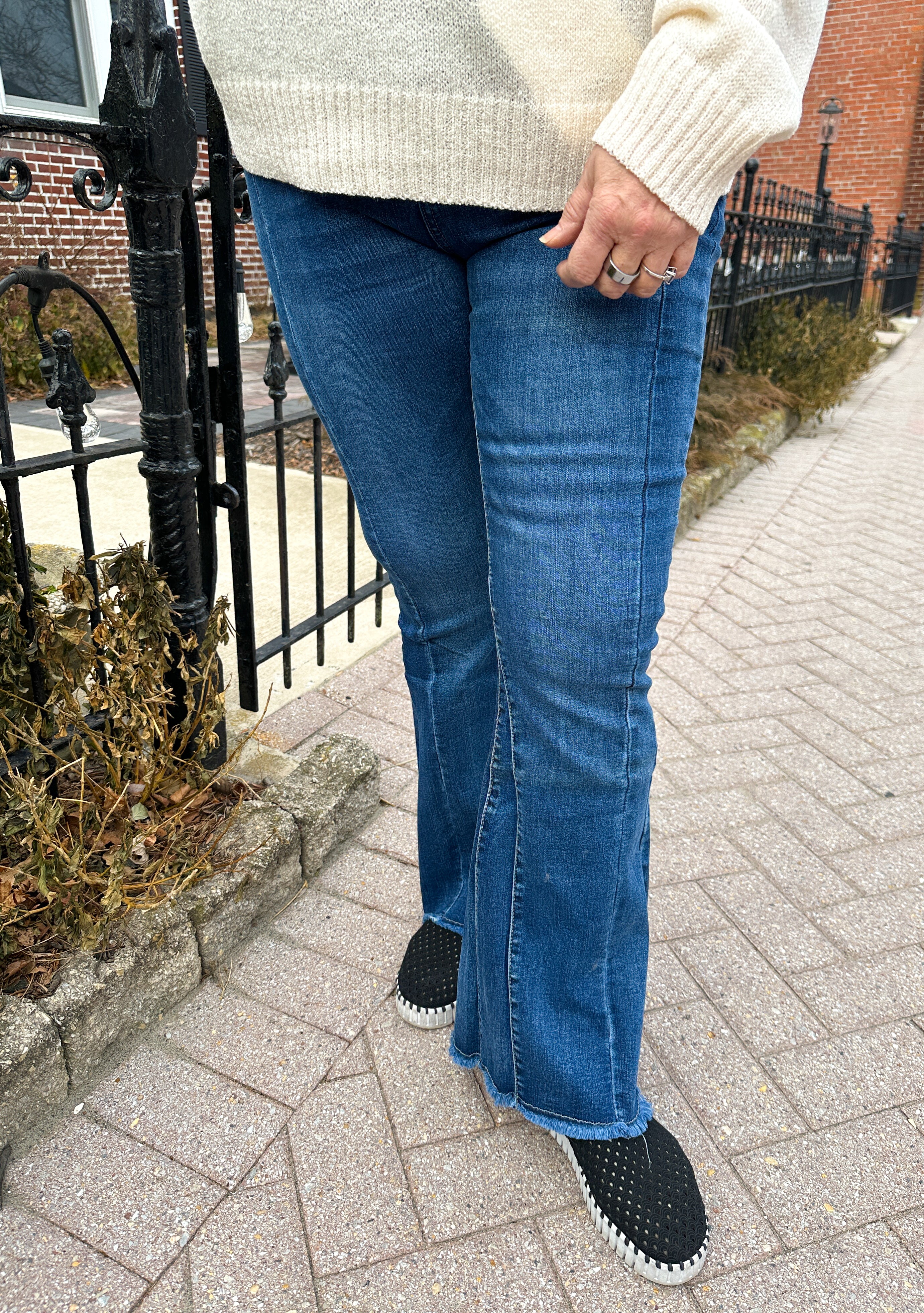 Coco + Carmen EverStretch Flare Jeans with Inset Seam - Dark Denim - Image 7