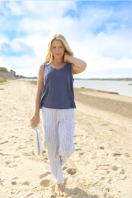 Escape by Habitat Navy Cotton V-Neck Tank - Image 7