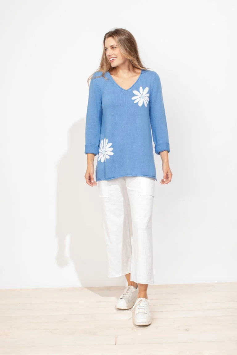 Escape by Habitat V-Neck Flowers Beach Sweater