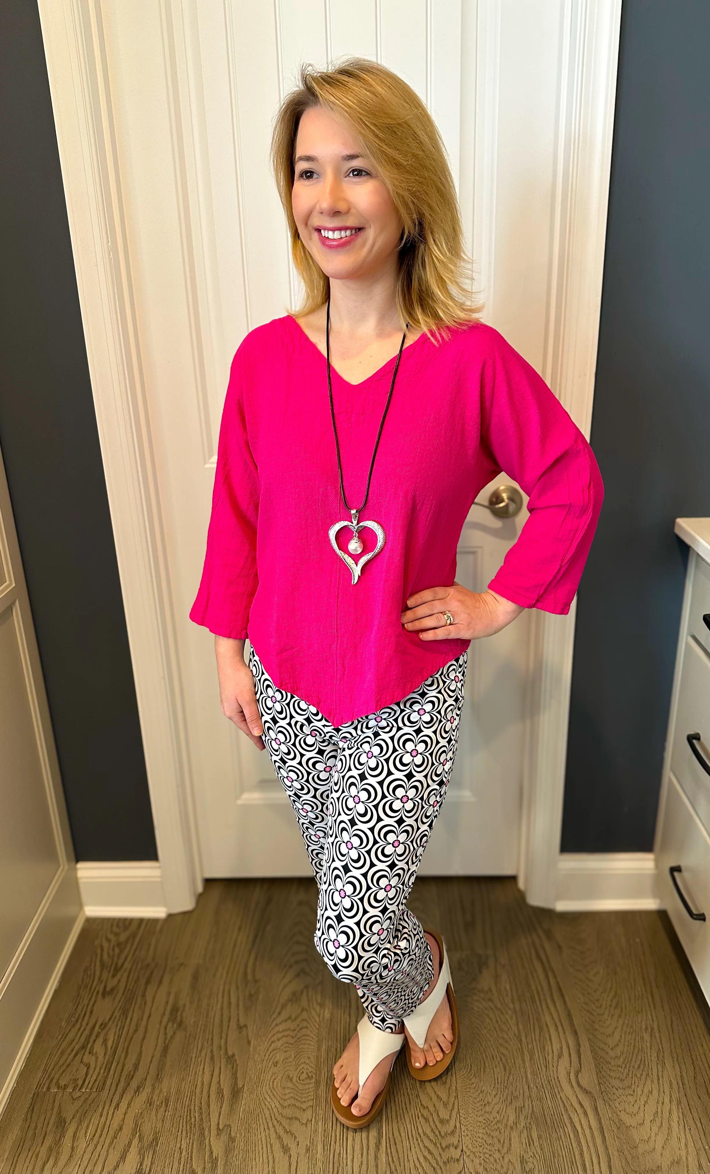 Lulu B Black and Pink Flower Secret Pocket Capri Legging - Image 3