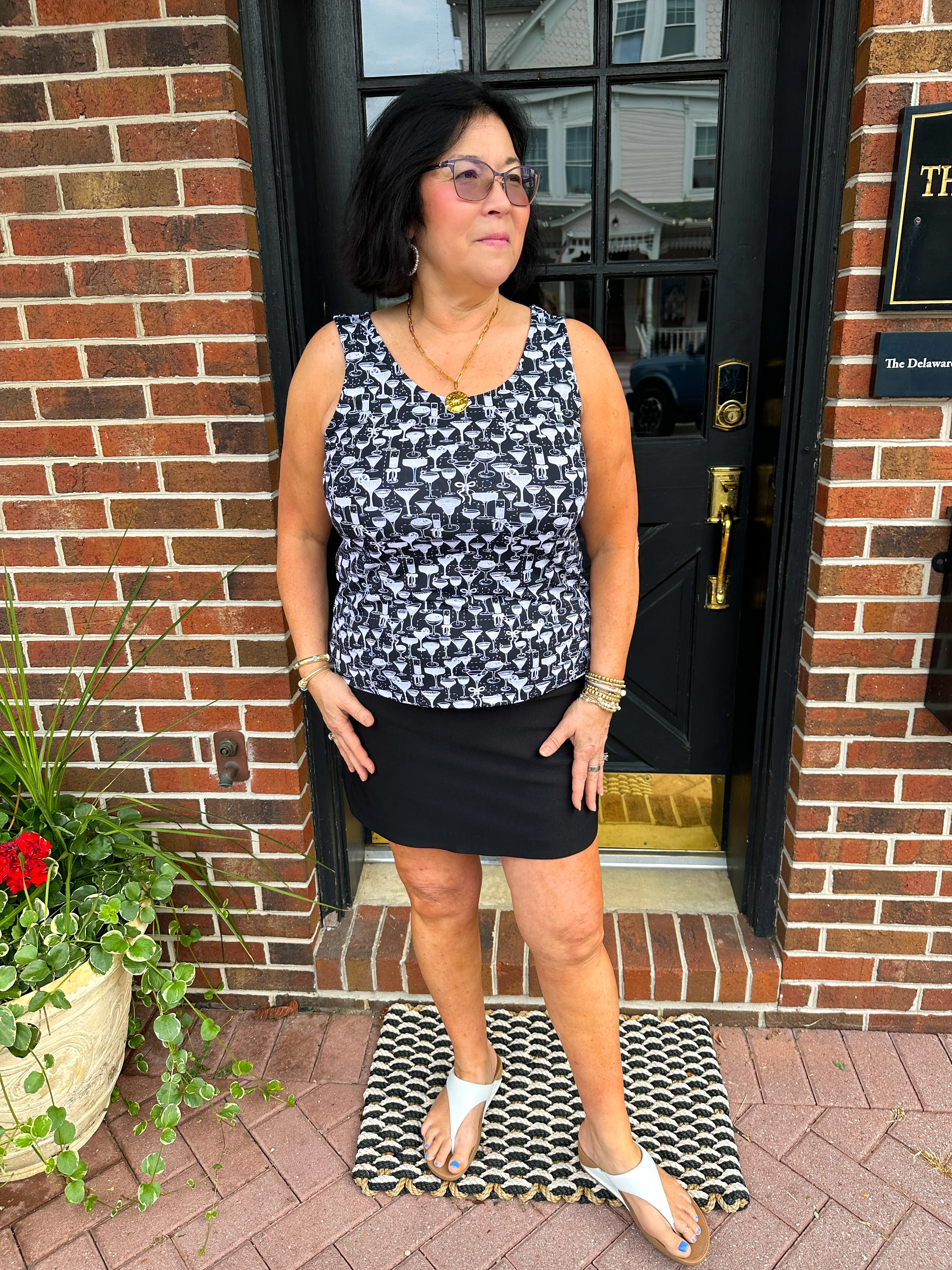 Lulu B Black and White Cocktails Basic Tank - Image 10