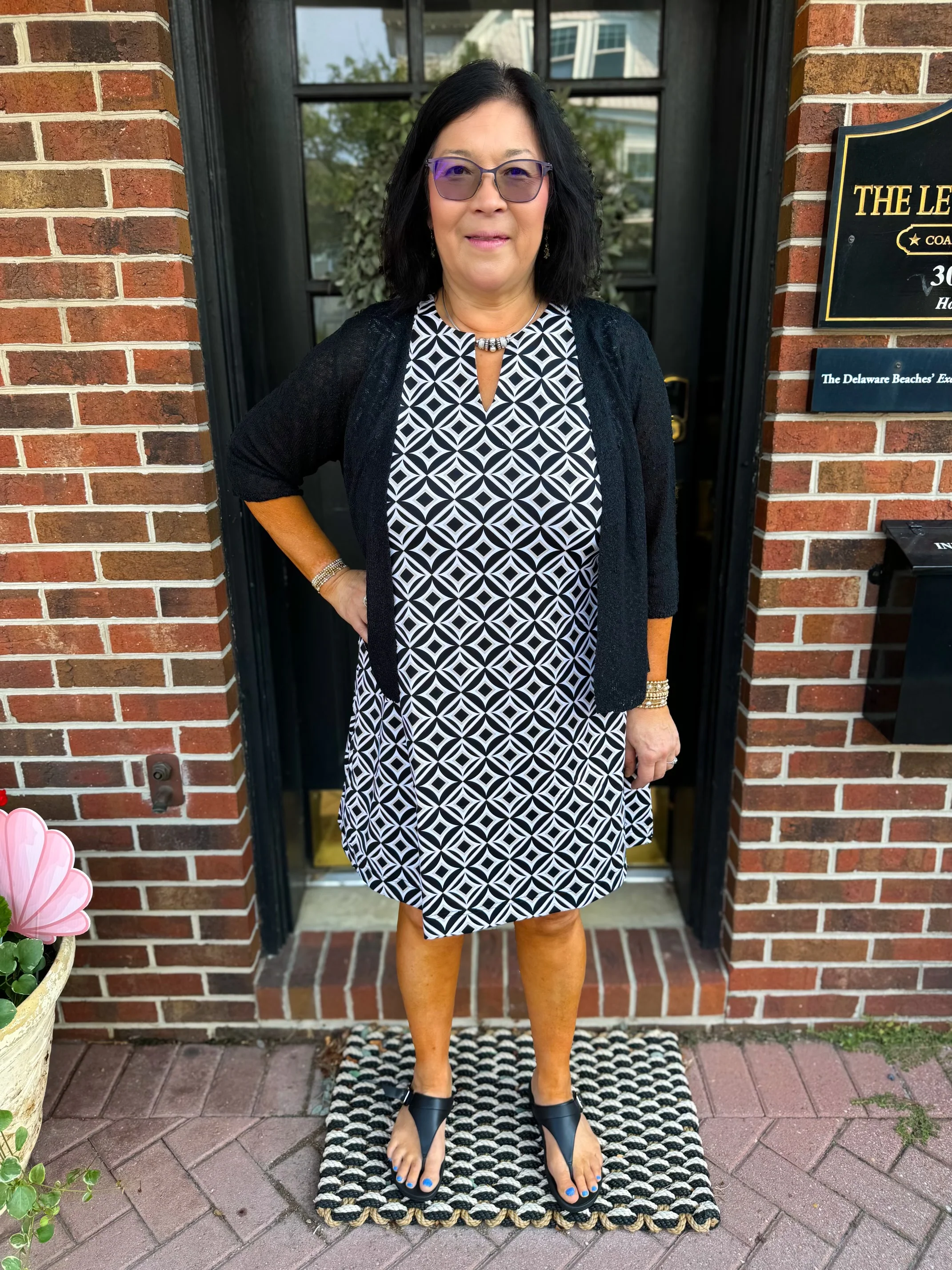 Lulu B Black and White Diamond UPF 50+ Open Cut Dress - Image 4