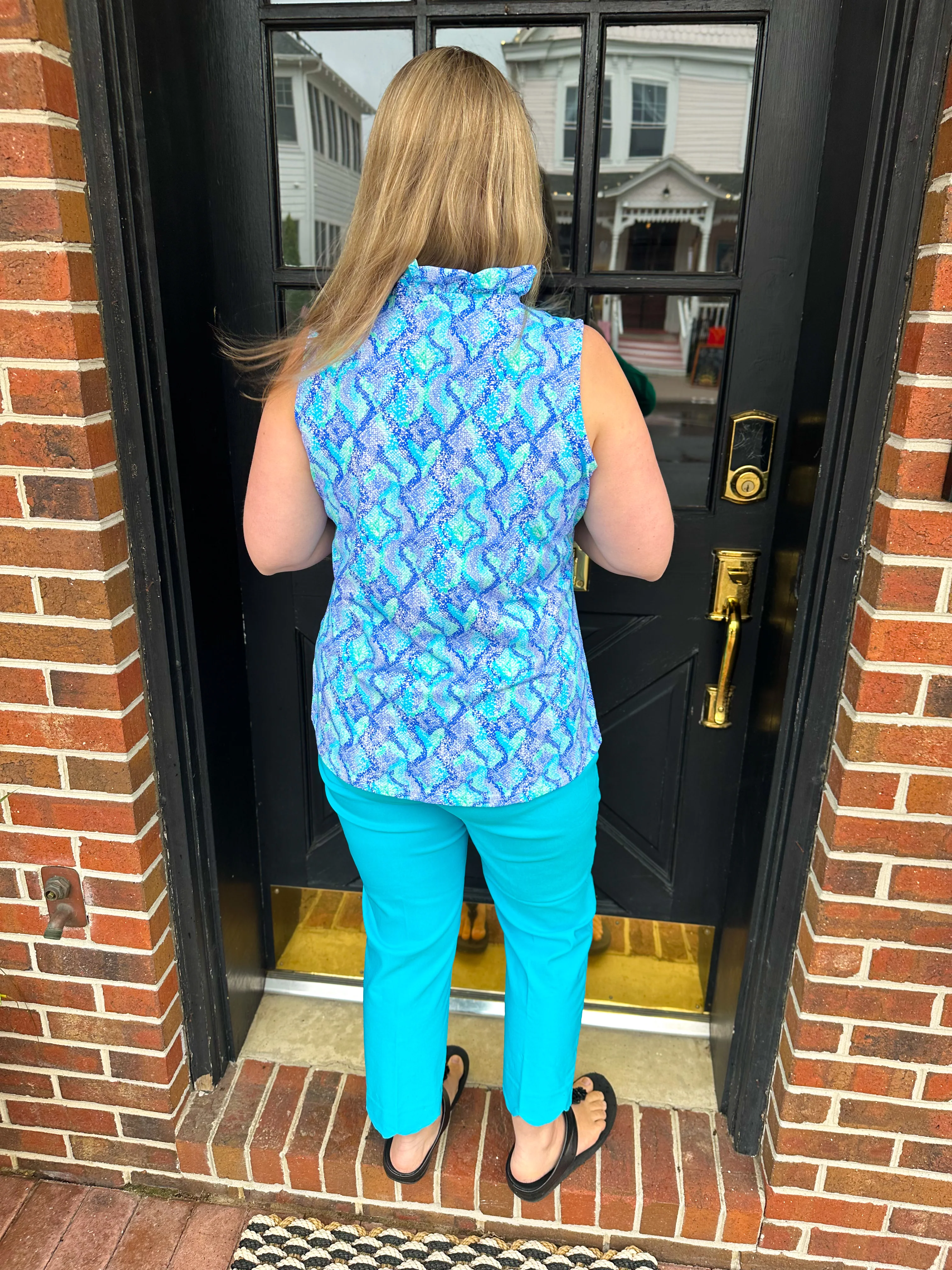 Lulu B Bangladine Clear Turquoise Scallop Capri - Image 33