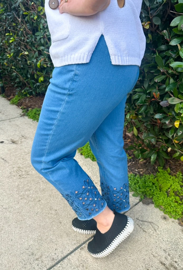 Lulu B Clear Denim Sparkle Flower Capri - Image 7