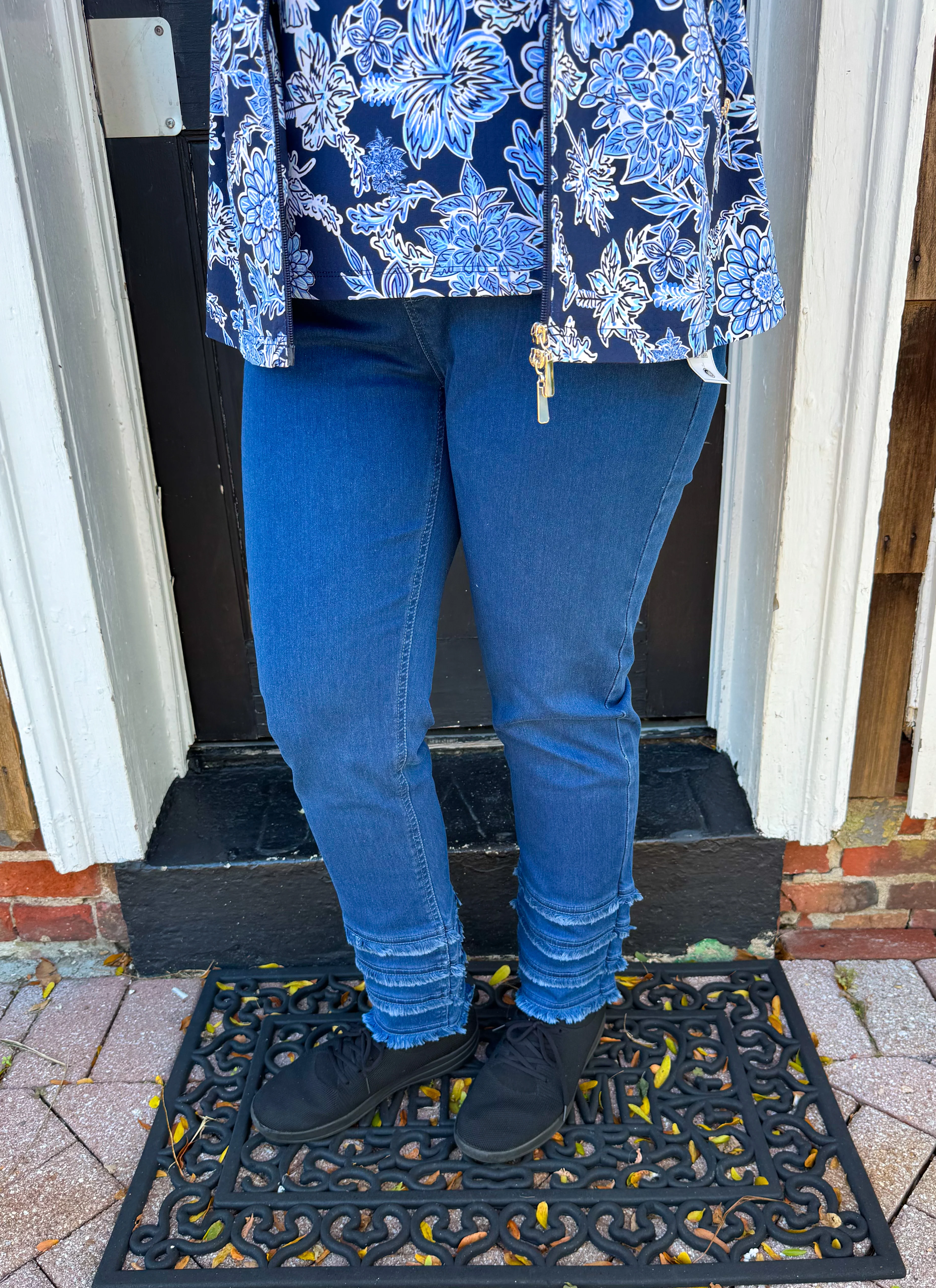 Lulu B Denim Fringe Pant Dark Wash - Image 10
