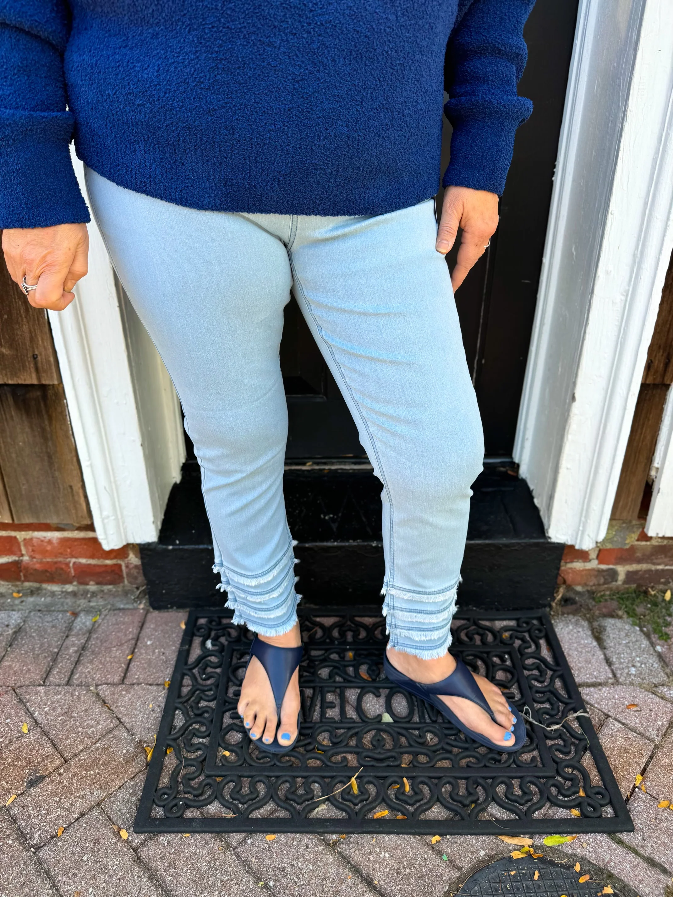 Lulu B Denim Fringe Pant Light Wash - Image 25