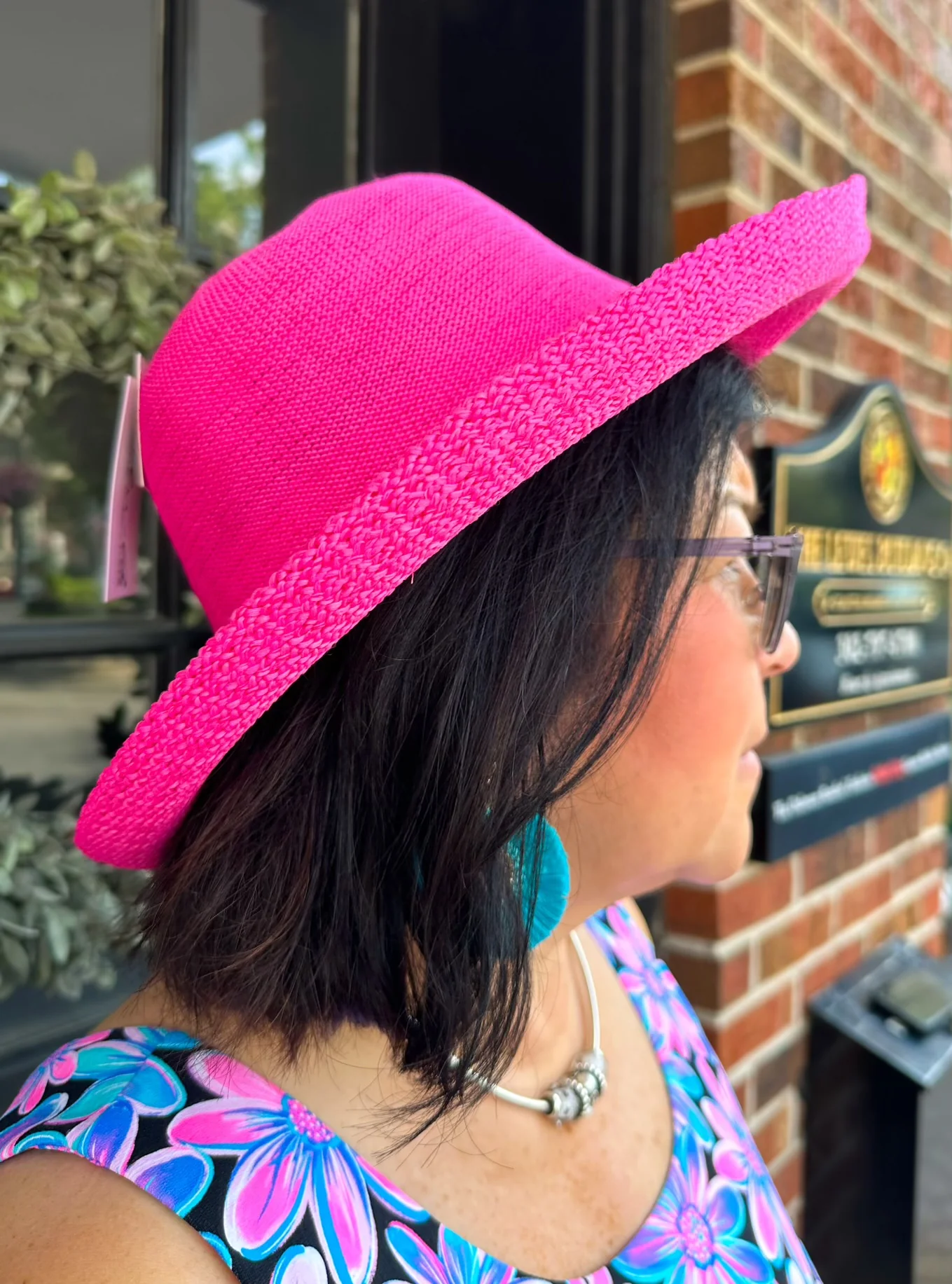 Lulu B Hot Pink Sun Hat - Image 19