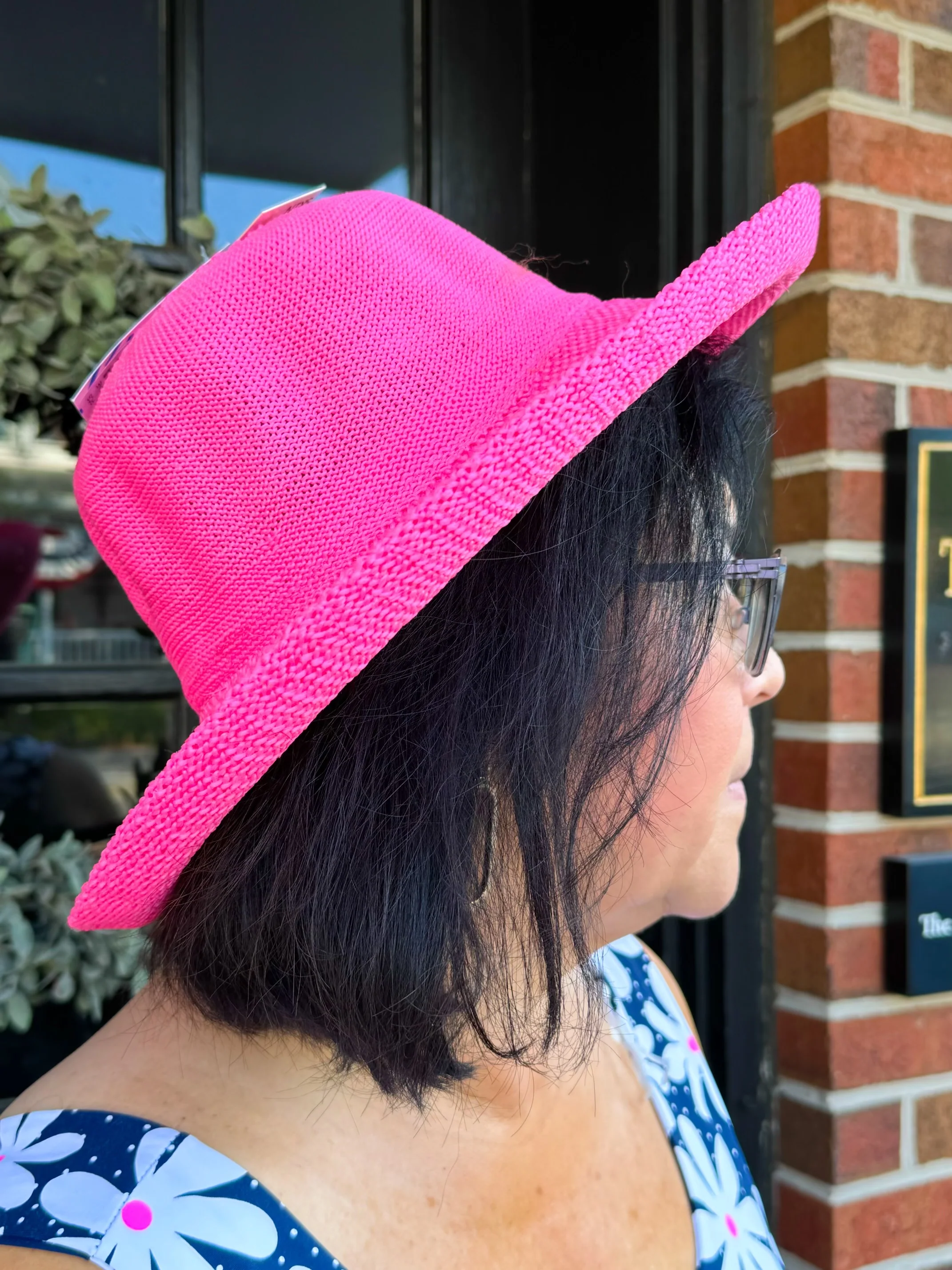 Lulu B Hot Pink Sun Hat - Image 21