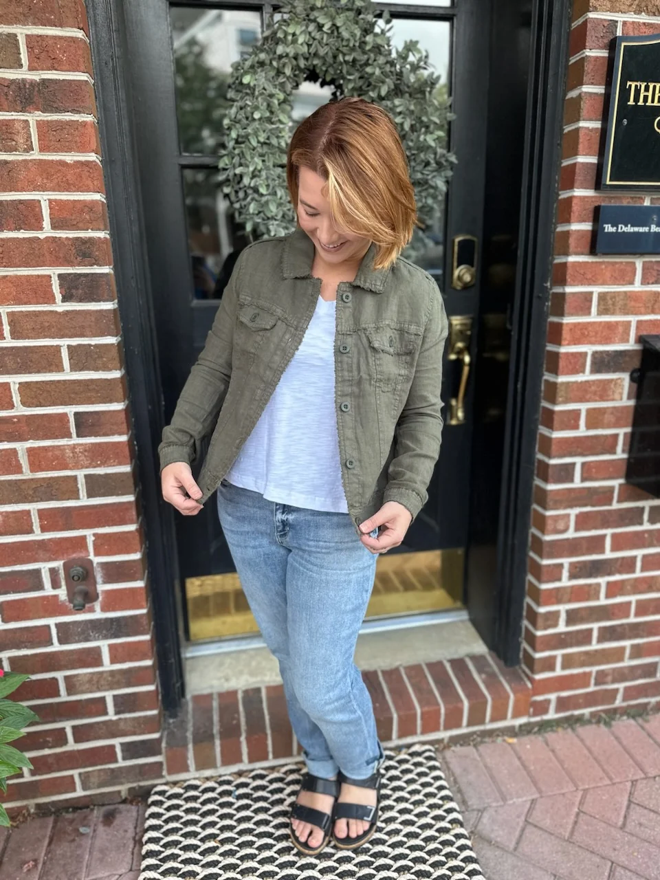 Lulu B Olive Linen Jacket - Image 8