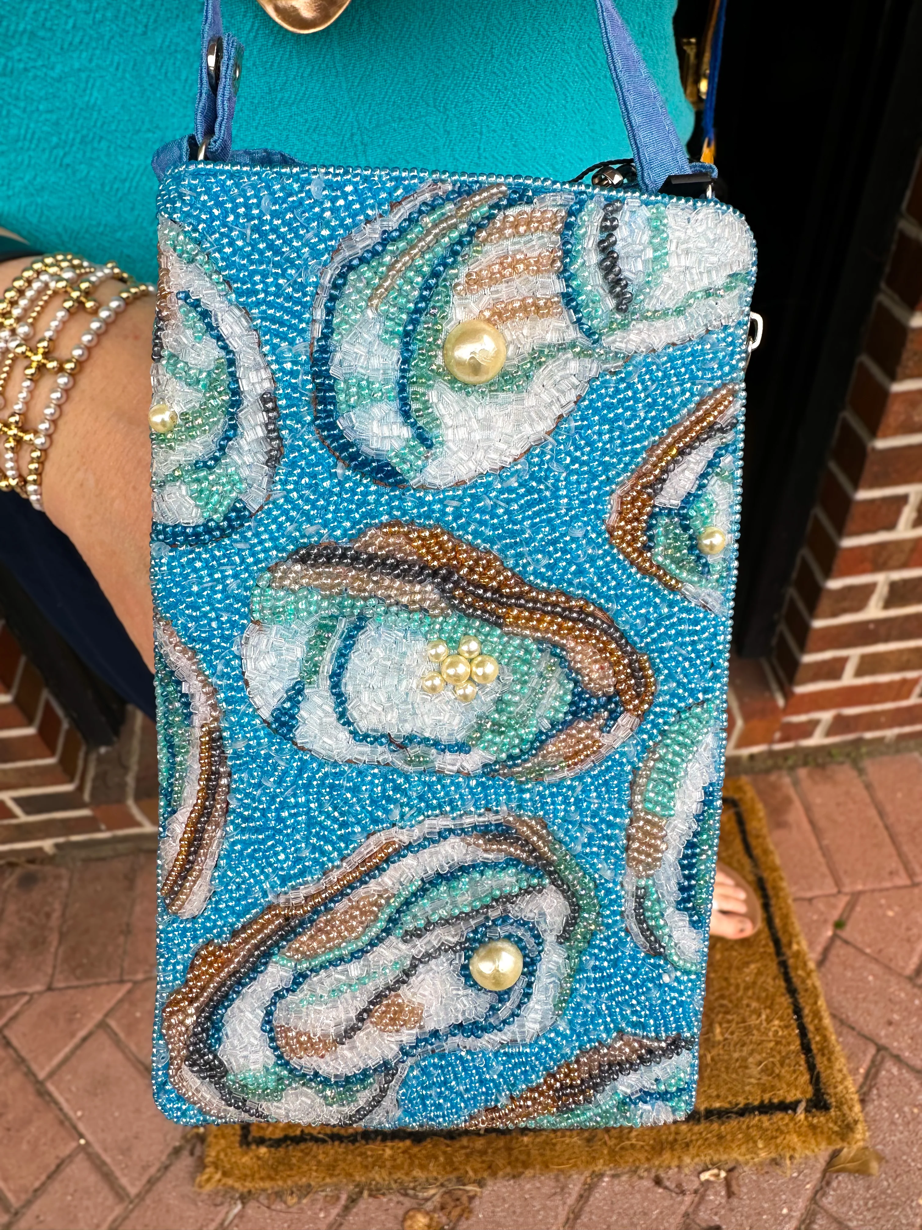 Oysters Club Bag - Image 13