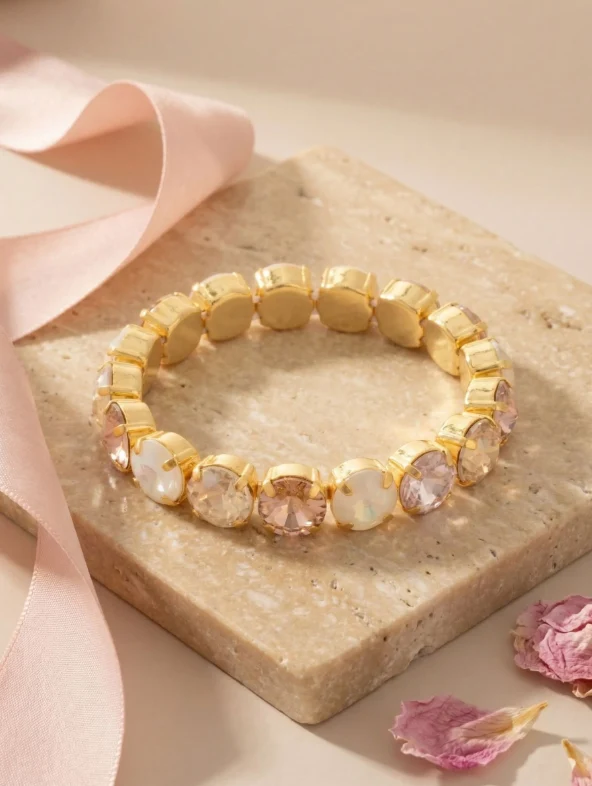 Sorrelli Golden Goddess London Stretch Bracelet - Image 2