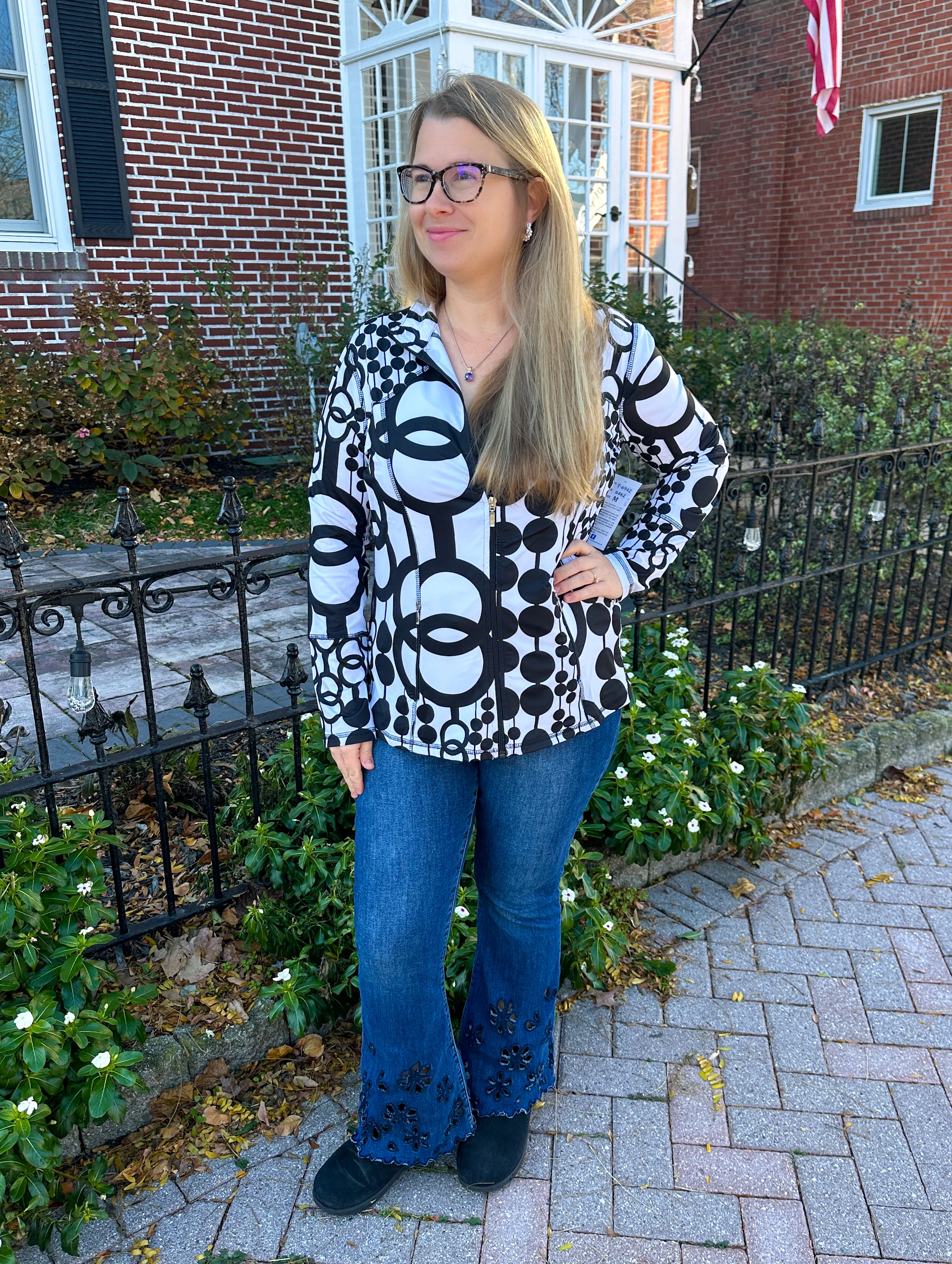 Tango Mango Black and White Circles Zip Jacket - Image 2