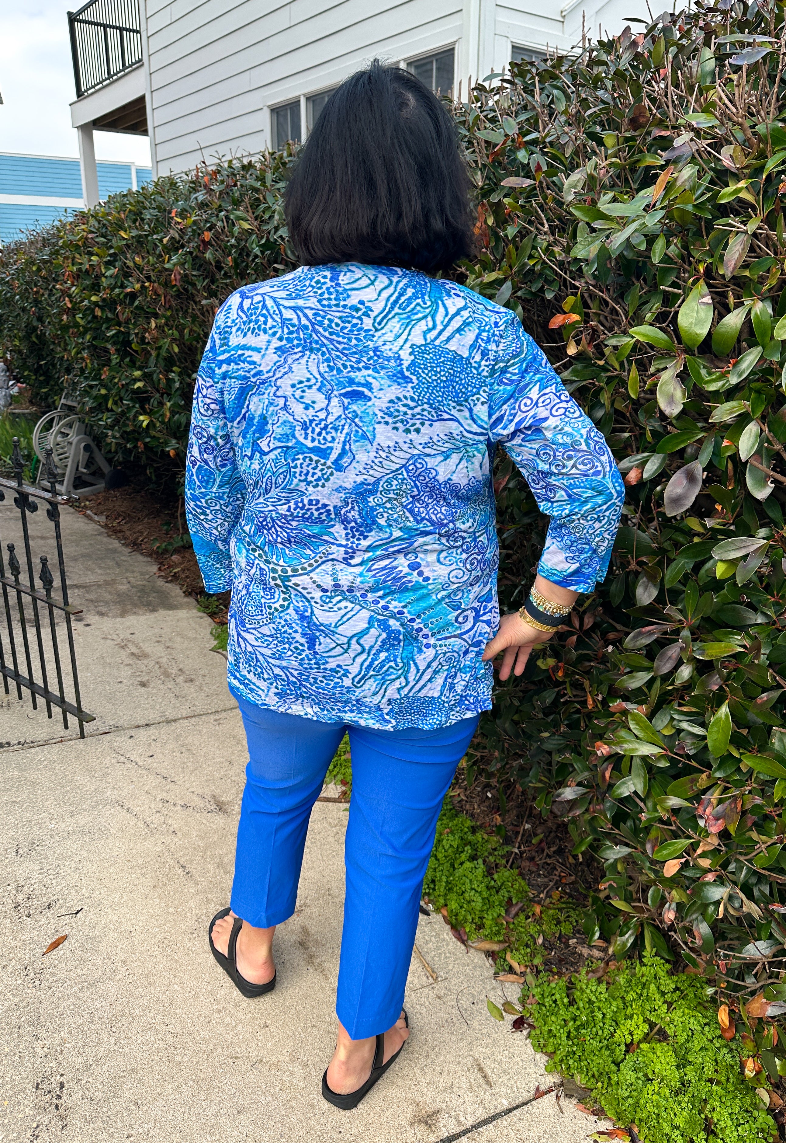 Tango Mango Ocean Dream V-Neck Tulip Hem Top - Image 3