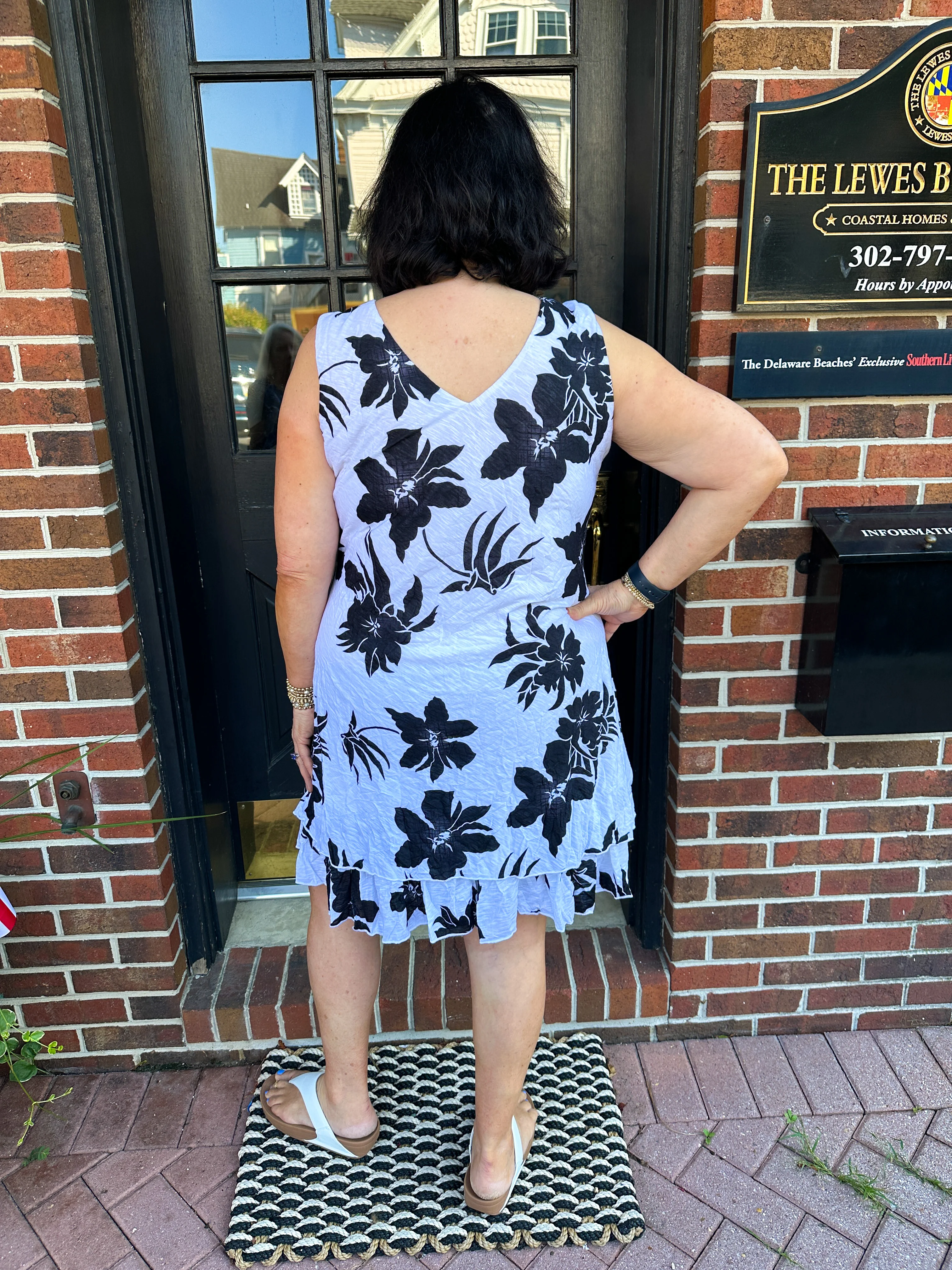 Tango Mango Sleeveless Black and White Multi Layer Dress - Image 2