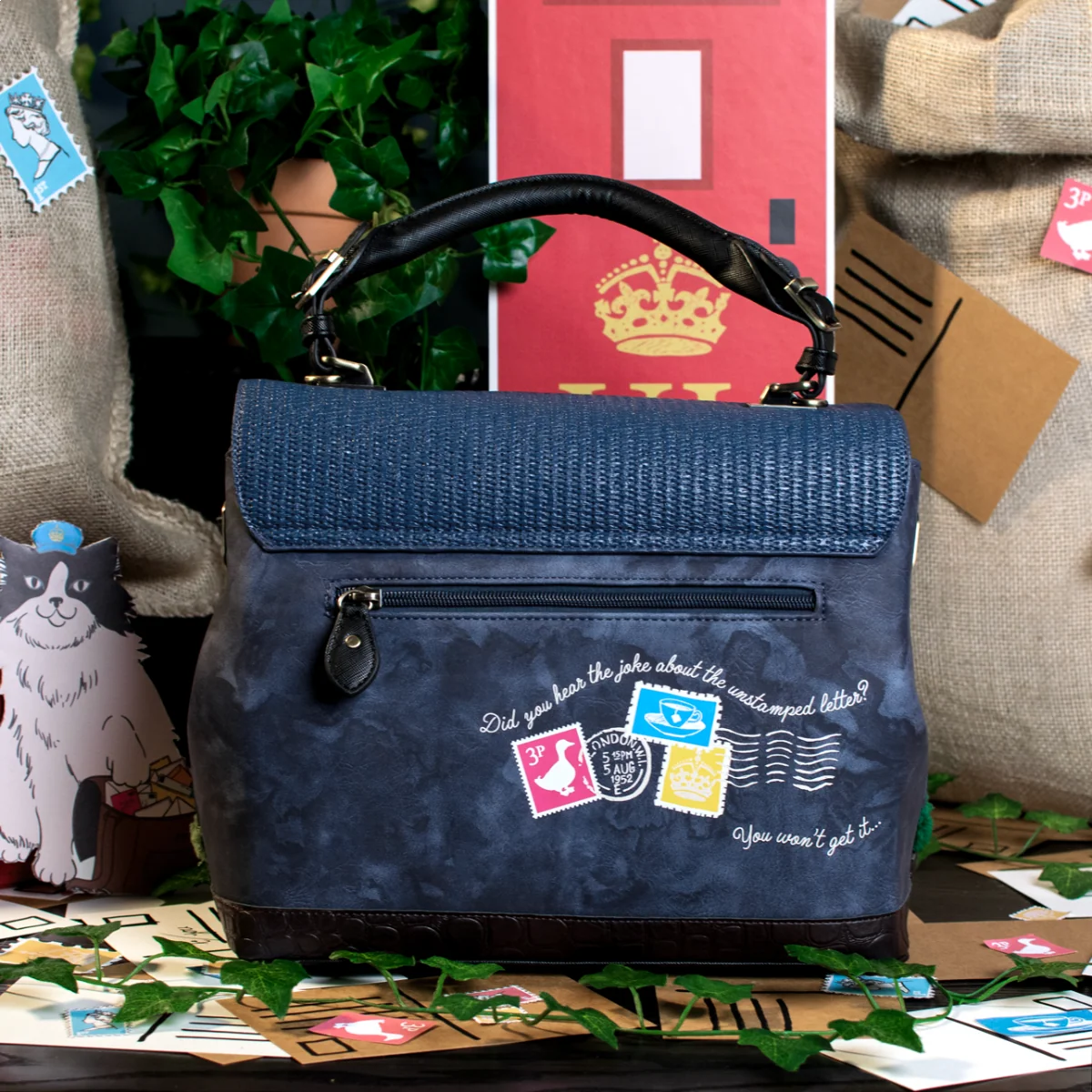 Vendula London The Old Post Office Navy Edition Grace Bag - Image 7
