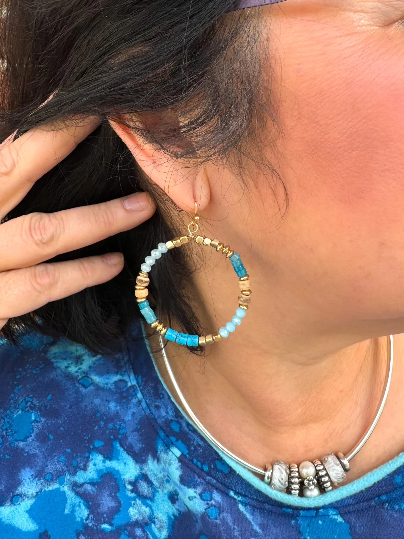 Turquoise and Gold Beaded Earrings - Image 11